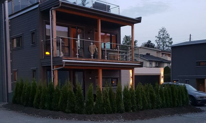 Bilde fra hageprosjekt i Godaker, grønn hekk